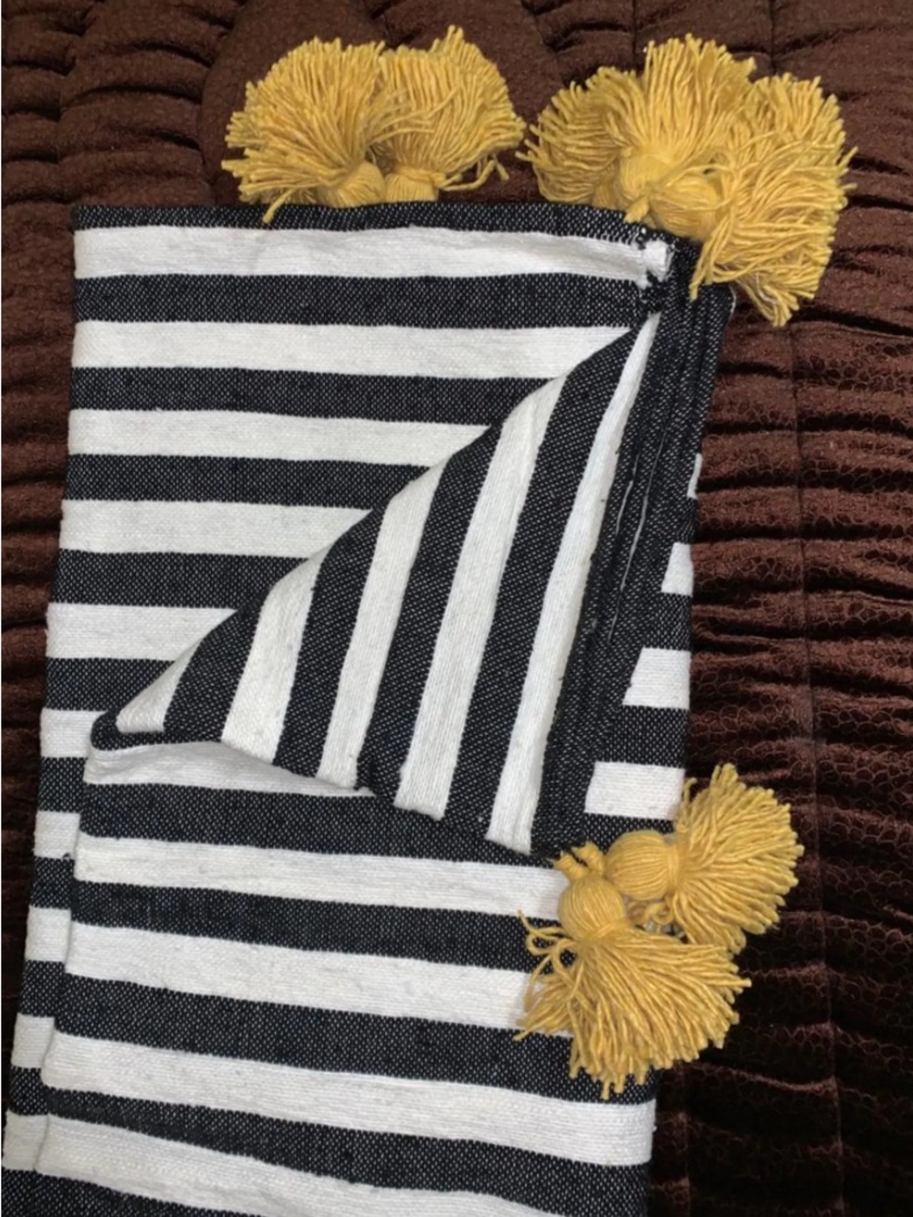NWT Cotton black and white blanket with mustard yellow pompoms - Picture 3 of 11